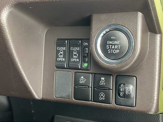 トヨタ タンク G S 沖縄県 2018(平30)年 6.7万km フレッシュグリーンメタリック 純正ナビ（NSZT-Y68T）/フルセグＴＶ/ＤＶＤ/ＣＤ/ｂｌｕｅｔｏｏｔｈ/バックカメラ/両側パワースライドドア/ＥＴＣ2.0/前後ドライブレコーダー/ステアリングスイッチ/スマートキー/プッシュスタート/トヨタセーフティセンス/オートライト/電動格納ウインカーミラー/ドアバイザー