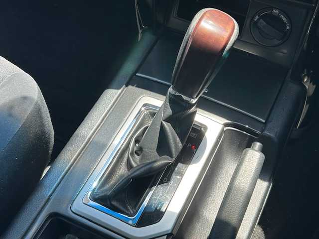トヨタ ランドクルーザー プラド TX 茨城県 2014(平26)年 10.2万km 白 社外ＳＤナビ/-BT/AM/FM/フルセグTV　/ＥＴＣ　/バックカメラ　/ルーフレール　/パーキングアシスト　/コーナーセンサー前後　/ＬＥＤヘッドライト　/オートライト　/オールオートパワーウィンドウ　/カーテンエアバッグ　/プッシュスタート/純正アルミホイール/純正フロアマット