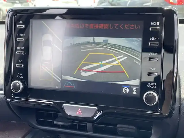 トヨタ ヤリスクロス ハイブリッド Z 佐賀県 2021(令3)年 4.4万km ブラックマイカ/ホワイトパールクリスタルシャイン 2トーン ワンオーナー/純正8インチ ディスプレイオーディオ（Plus）/・AM/FM/BT/Apple Car Play/Android Auto/・アラウンドビューモニター/レーダー探知機/全方位ドライブレコーダー/ブラインドスポットモニター/レーダークルーズコントロール/ステアリングヒーター/ハーフレザーシート/・前席シートヒーター/・パワーシート(運転席)/メーカーOP電動リアゲート/USB入力端子/ETC/純正フロアマット/新車保証書/取扱説明書/トヨタセーフティーセンス/・プリクラッシュセーフティ/・レーダークルーズコントロール（全車速追従機能付）/・レーンディパーチャーアラート（ステアリング制御機能付）/・レーントレーシングアシスト（車線維持支援）/・オートマチックハイビーム/・ロードサインアシスト（標識認識機能）