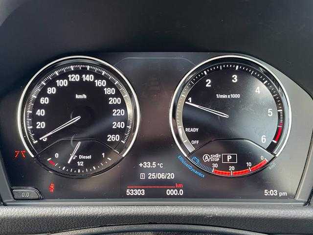 ＢＭＷ ２１８ｄ グランツアラー ラグジュアリー 埼玉県 2018(平30)年 5.4万km ミネラルホワイト 黒レザーシート/コンフォートパッケージ/純正HDDナビ/（Bluetooth/USB/CD/DVD/フルセグ）/バックカメラ/シートヒーター/アンビエントライト/インテリジェントセーフティ/コーナーセンサー/パークアシスト/レーンアシスト