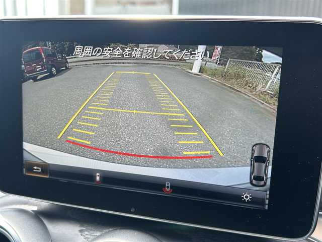 メルセデス・ベンツ Ｃ２００ アバンギャルド AMGライン 福岡県 2016(平28)年 3.2万km イリジウムシルバー レーダーセーフティパッケージ/アダプティブクルーズコントロール/ブラインドスポットモニター/レーンキープアシスト/アクティブセーフティブレーキ/黒革シート/前席シートヒーター/純正ナビ　/フルセグTV/Bluetooth/バックカメラ/ヘッドアップディスプレイ/パワーバックドア/LEDヘッドライト/オートライト/エアーサスペンション/パヒュームアトマイザー　/ドライブレコーダー　/純正１８インチアルミホイール　/ETC