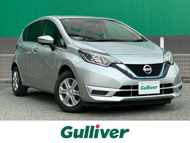 日産 ノート e－パワー X 千葉県 2020(令2)年 4.2万km ブリリアントシルバー 社外メモリナビ　（MDV-W307W）/ワンセグ/エマージェンシーブレーキ/前後コーナーセンサー/全方位カメラ/バックカメラ/レーンキープ/LEDライト/横滑り防止/オートライト