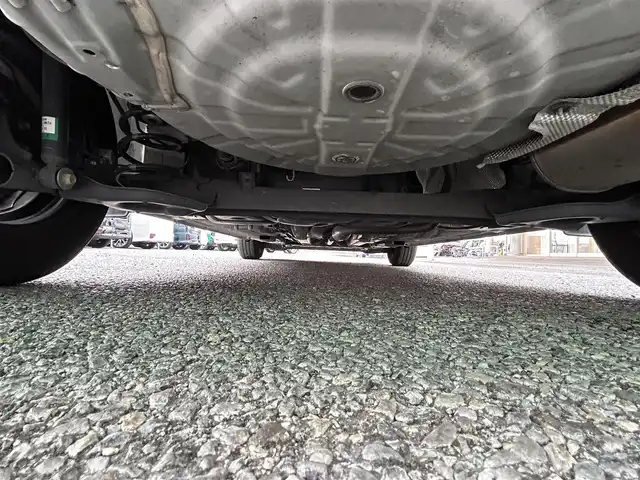 日産 ノート e－パワー X 千葉県 2020(令2)年 4.2万km ブリリアントシルバー 社外メモリナビ　（MDV-W307W）/ワンセグ/エマージェンシーブレーキ/前後コーナーセンサー/全方位カメラ/バックカメラ/レーンキープ/LEDライト/横滑り防止/オートライト