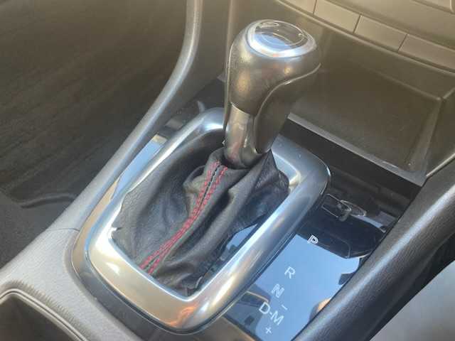 マツダ アテンザ ワゴン XD 三重県 2013(平25)年 9.9万km メテオグレーマイカ 【(株)IDOMが運営する【じしゃロン四日市店】の自社ローン対象車両になります。こちらは現金ご利用時の価格です。自社ローンご希望の方は別途その旨お申付け下さい。】/クルーズコントロール/ETC/エンジンスタートボタン/スマートキー/アイドリングストップ/キセノンライト/フォグランプ/ディーゼル車/純正17インチAW/純正フロアマット