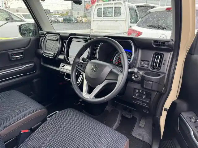 スズキ ハスラー Jスタイル 滋賀県 2021(令3)年 2.6万km シフォンアイボリーメタリック/ガンメタリック2トーン 純正9インチナビ（Bluetooth/USB/CD/DVD/iPod/フルセグ）/衝突軽減防止装置/横滑り防止機能/全方位カメラ/レーンキープアシスト/ETC/ステアリングスイッチ/電動格納ミラー