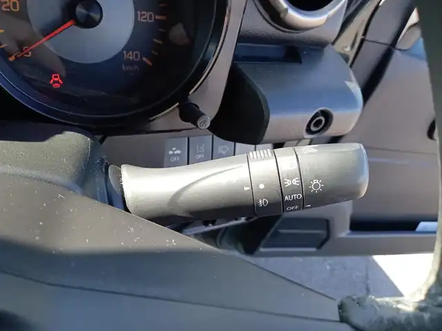 スズキ ジムニー XC 福井県 2019(令1)年 2.5万km ジャングルグリーン ４WD/純正メモリナビ/AM/FM/フルセグ/BT/USB/AUX/iPod/衝突被害軽減システム/クルーズコントロール/レーンキープアシスト/横滑り防止装置/盗難防止装置/前方ドライブレコーダー/ETC/ダブル＋サイドエアバッグ/カーテンエアバッグ/純正フロアマット/純正16インチAW/LEDヘッドライト/Fフォグ/スペアタイヤ/電格ウィンカー/スマートキー