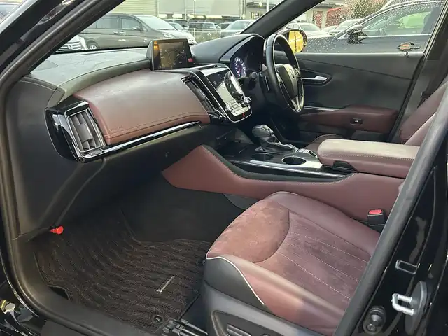 トヨタ クラウン ハイブリッド RS アドバンス 愛媛県 2019(令1)年 7.5万km ブラック メーカーオプション純正ナビ/BT/AM・FM/CD/DVD/フルセグ/ビルトインETC/前方ドライブレコーダー/テレビキャンセラー/ブラインドスポットモニター/衝突軽減システム/コーナーセンサー/バックカメラ/オートマチックハイビーム/追従型クルーズコントロール/パドルシフト/フロントパワーシート・シートヒーター/LEDヘッドライト/純正フロアマット/純正アルミホイール
