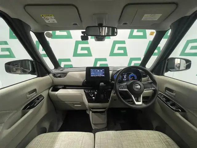 日産 ルークス X 鹿児島県 2021(令3)年 6.6万km ブラック 禁煙車　/ナビ　/全方位カメラ　/片側パワースライドドア　/横滑り防止機能　/ドライブレコーダー　/純正フロアマット　/ＥＴＣ　/前後コーナーセンサー　/オートライト/オートマチックハイビーム　/ヘッドライトレベライザー