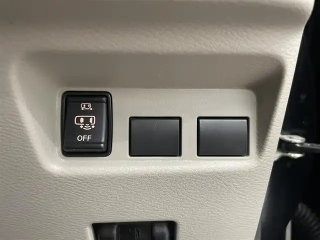 日産 ルークス X 鹿児島県 2021(令3)年 6.6万km ブラック 禁煙車　/ナビ　/全方位カメラ　/片側パワースライドドア　/横滑り防止機能　/ドライブレコーダー　/純正フロアマット　/ＥＴＣ　/前後コーナーセンサー　/オートライト/オートマチックハイビーム　/ヘッドライトレベライザー