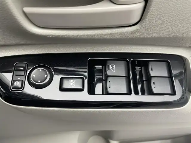 日産 ルークス X 鹿児島県 2021(令3)年 6.6万km ブラック 禁煙車　/ナビ　/全方位カメラ　/片側パワースライドドア　/横滑り防止機能　/ドライブレコーダー　/純正フロアマット　/ＥＴＣ　/前後コーナーセンサー　/オートライト/オートマチックハイビーム　/ヘッドライトレベライザー