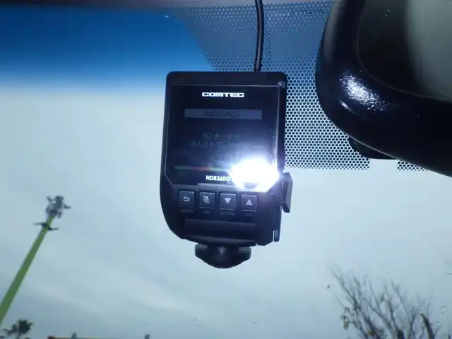 レクサス ＮＸ 200t アーバンスタイル 千葉県 2017(平29)年 5.3万km ソニッククォーツ 純正メモリーナビ/地デジTV/【DVD/CD再生機能　Bluetooth接続】/サイド/バックカメラ/ドライブレコーダー/前席パワーシート/革巻きステアリング/ステアリングスイッチ/パドルシフト/ETC（2.0）/LEDヘッドライト/フォグライト/ウインカーミラー/純正16インチアルミホイル/サイド/カーテンエアバッグ/スマートキー