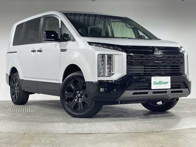 三菱 デリカＤ：５ シャモニー 神奈川県 2025(令7)年 0.1千km パールⅡ 登録済未使用車/ツートーンカラー【W85x42】/4WD　/ディーゼルターボ/マルチアラウンドモニター【自動防眩ミラー/ナビ切替可能】/フルセグ　CD DVD　Bluetooth　SD　HDMI/社外アルパインD:5専用11型ナビゲーション/オリジナルナビ取付パッケージ＋リアモニター取付パーッケージ/両側電動スライドドア/パワーバックドア/e-Assist/ブラインドスポットワーニング/レーダークルーズコントロール/衝突被害軽減ブレーキ/踏み間違い防止アシスト/車線逸脱警報支援機能/オートマチックハイビーム/ふらつき警報/前方衝突予測警報/標識検知システム/先行車発進通知/オートストップアンドゴー/革巻きステアリング/パドルシフト/ステアリングヒーター/ブラックスエード調/合皮コンビシート/運転席パワーシート/前席シートヒーター/電動パーキングブレーキ/オートブレーキホールド/プッシュスタート/スマートキー/LEDヘッド/ポジション/フォグランプ/純正サイド/リアスポイラー/電格ウインカーミラー/取説　保証書　スペアキー