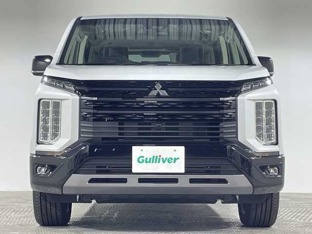 三菱 デリカＤ：５ シャモニー 神奈川県 2025(令7)年 0.1千km パールⅡ 登録済未使用車/ツートーンカラー【W85x42】/4WD　/ディーゼルターボ/マルチアラウンドモニター【自動防眩ミラー/ナビ切替可能】/フルセグ　CD DVD　Bluetooth　SD　HDMI/社外アルパインD:5専用11型ナビゲーション/オリジナルナビ取付パッケージ＋リアモニター取付パーッケージ/両側電動スライドドア/パワーバックドア/e-Assist/ブラインドスポットワーニング/レーダークルーズコントロール/衝突被害軽減ブレーキ/踏み間違い防止アシスト/車線逸脱警報支援機能/オートマチックハイビーム/ふらつき警報/前方衝突予測警報/標識検知システム/先行車発進通知/オートストップアンドゴー/革巻きステアリング/パドルシフト/ステアリングヒーター/ブラックスエード調/合皮コンビシート/運転席パワーシート/前席シートヒーター/電動パーキングブレーキ/オートブレーキホールド/プッシュスタート/スマートキー/LEDヘッド/ポジション/フォグランプ/純正サイド/リアスポイラー/電格ウインカーミラー/取説　保証書　スペアキー