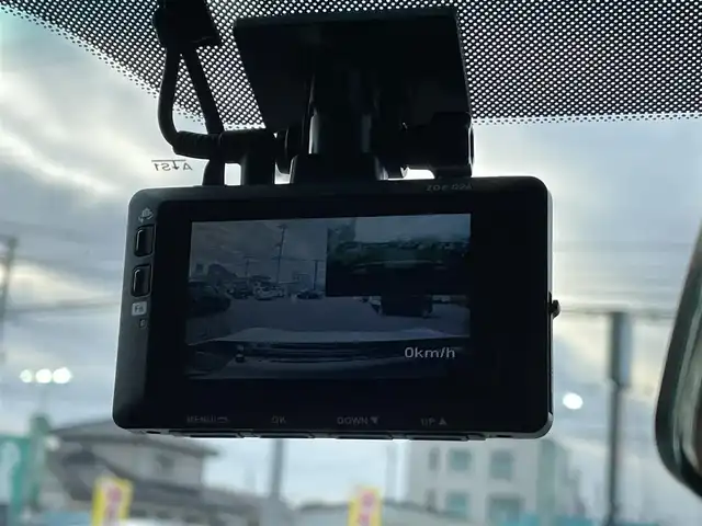 スバル ＢＲＺ STIスポーツ 山形県 2019(平31)年 3.8万km クリスタルホワイトP 6MT/カロッツェリアSDナビ/　　【CD DVD BT フルセグ USB AUX MSV】/バックカメラ/クルーズコントロール/LEDオートライト/ハーフレザー/シートヒーター/純正18インチアルミホイール/ドライブレコーダー/ステアリングスイッチ/電動格納ミラー/フォグランプ/スマートキー/ETC