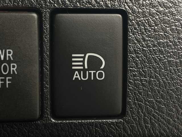 トヨタ アルファード S タイプゴールド 茨城県 2021(令3)年 5.9万km ホワイトパールクリスタルシャイン 衝突軽減ブレーキ/モデリスタエアロパーツ/純正ナビ/　　BT/フルセグ/バックカメラ/両側電動スライドドア/電動リアゲート/レーダークルーズコントロール/LEDオートライト/ハーフレザーシート/純正18インチアルミホイール/ステアリングスイッチ/スマートキー2本/ビルトインETC/禁煙車