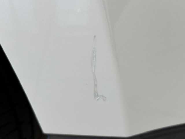 トヨタ ハリアー プレミアム 埼玉県 2017(平29)年 5.2万km ホワイトパールクリスタルシャイン セーフティーセンス/純正9インチSDナビ/　　CD/BT/フルセグ/AUX/バックカメラ/パワーバックドア/レーダークルーズコントロール/LEDオートライト/ハーフレザーシート/純正18インチアルミホイール/ステアリングスイッチ/アイドリングストップ/USBポート/ビルトインETC2.0/禁煙車