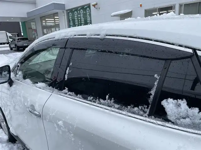 トヨタ ハリアー ハイブリッド