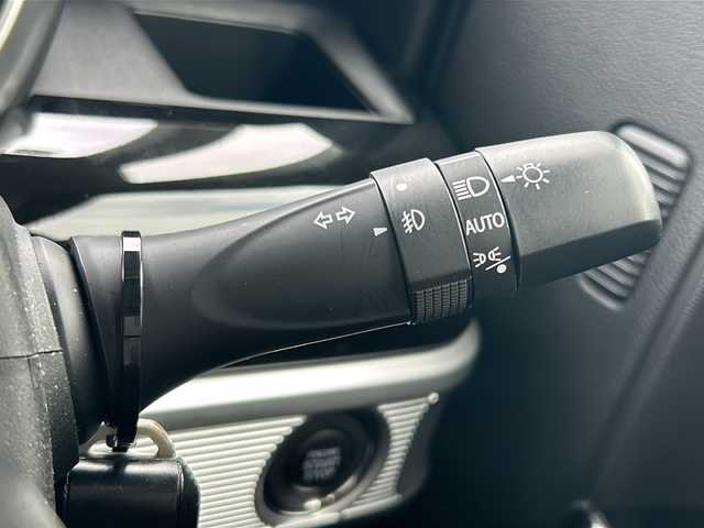 スズキ スペーシア カスタム HYBRID XS 沖縄県 2020(令2)年 2.6万km ブルーイッシュブラックパール3 社外ナビ　/　（ＡＭ／ＦＭ／ＢＴ）　/バックモニター　/両側パワスラ　/デュアルカメラブレーキサポート　/レーダークルーズコントロール/レーンキープ　/ハーフレザー　/シートヒーター　/オートライト　/LEDヘッドライト/サーキュレーター/ＥＴＣ　/純正１５ＡＷ　/フロアマット/スマートキー