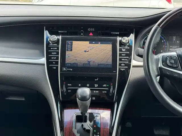 トヨタ ハリアー プレミアム アドバンスドP 滋賀県 2016(平28)年 5.2万km パール ♪ディーラー記録簿8枚あり/ワンオーナー/純正ナビ/　フルセグ Bluetooth CD DVD SDREC/パノラミックビューモニター/プリクラッシュセーフティー/レーダクルーズコントロール/インテリジェンスクリアランスソナー/レーンディパーチャーアラート/オートマチックハイビーム/JBL/モデリスタエアロ /ビルトインETC/純正フロアマット/純正ドアバイザー/純正18インチアルミ/スマートキー×2/プッシュスタート/