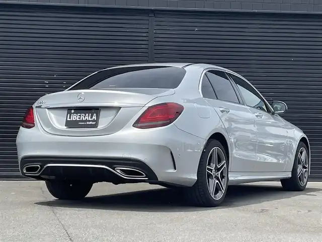 メルセデス・ベンツ Ｃ２００ アバンギャルド AMGライン 三重県 2018(平30)年 4.6万km イリジウムシルバー レザーエクスクルーシブ/黒革シート/ブルメスターサウンド/パフュームアトマイザー/エアバランス/純正ナビ/バックカメラ/フルセグＴＶ/シートヒーター/パワーシート/電動リアゲート/純正１８ＡＷ