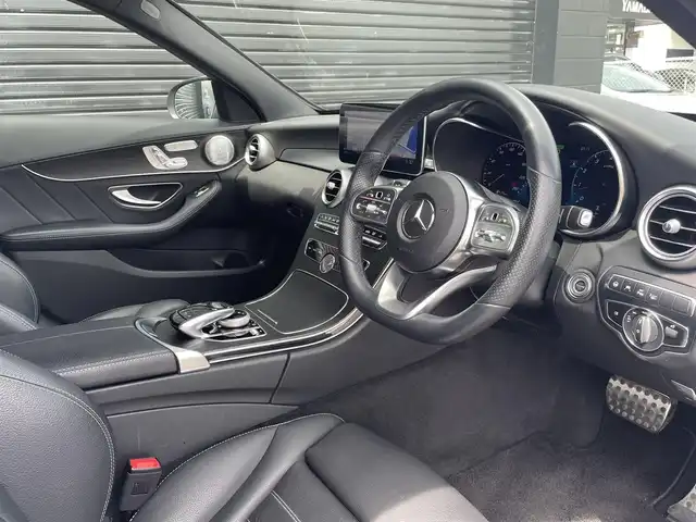 メルセデス・ベンツ Ｃ２００ アバンギャルド AMGライン 三重県 2018(平30)年 4.6万km イリジウムシルバー レザーエクスクルーシブ/黒革シート/ブルメスターサウンド/パフュームアトマイザー/エアバランス/純正ナビ/バックカメラ/フルセグＴＶ/シートヒーター/パワーシート/電動リアゲート/純正１８ＡＷ