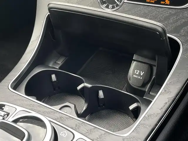 メルセデス・ベンツ Ｃ２００ アバンギャルド AMGライン 三重県 2018(平30)年 4.6万km イリジウムシルバー レザーエクスクルーシブ/黒革シート/ブルメスターサウンド/パフュームアトマイザー/エアバランス/純正ナビ/バックカメラ/フルセグＴＶ/シートヒーター/パワーシート/電動リアゲート/純正１８ＡＷ