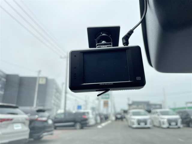 ダイハツ ミラ イース X SAⅢ 千葉県 2019(令1)年 3.6万km ホワイト スマートアシストIII/・衝突軽減ブレーキ/・誤発進抑制機能/・車線逸脱警報/・オートマチックハイビーム/社外SDナビ【MDV-D206BT】/キーレスキー/社外ドライブレコーダー/社外ETC/前後コーナーセンサー/ヘッドライトレベライザー/ドアバイザー