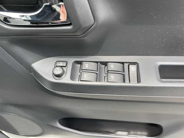 ダイハツ ミラ イース X SAⅢ 千葉県 2019(令1)年 3.6万km ホワイト スマートアシストIII/・衝突軽減ブレーキ/・誤発進抑制機能/・車線逸脱警報/・オートマチックハイビーム/社外SDナビ【MDV-D206BT】/キーレスキー/社外ドライブレコーダー/社外ETC/前後コーナーセンサー/ヘッドライトレベライザー/ドアバイザー