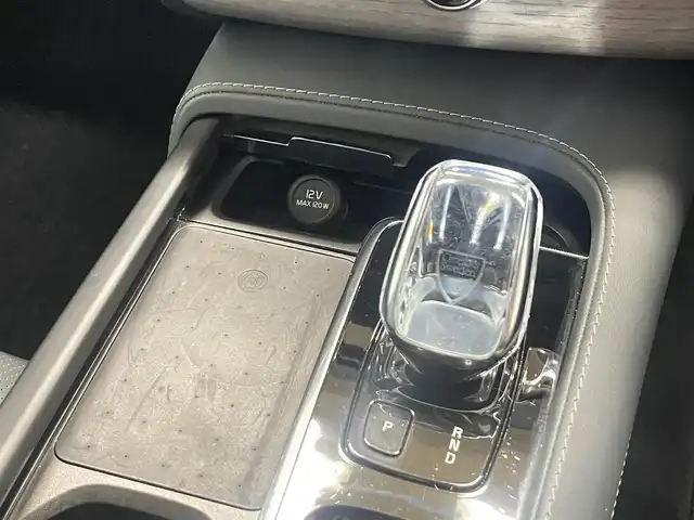 ボルボ ＸＣ９０ B6 AWD インスクリプション 山梨県 2022(令4)年 2.5万km グレー パノラマSR/B＆Oプレミアムサウンド/純正ルーフキャリア積載/黒革/純正HDDナビ/フルセグTV/全周囲カメラ/電動リアゲート/4ゾーンシートヒーター/前席シートエアコン/ステアリングヒーター/純正20インチAW/ACC/LKA/BSM/取説/保証書/スペアキー