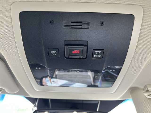 レクサス ＮＸ 300h Iパッケージ 愛知県 2018(平30)年 5.9万km ソニッククォーツ /4WD//純正メモリナビ//純正フルセグTV//CD/DVD/BT/USB/AUX//バック/全周囲カメラ//前後ドラレコ//ビルトインETC2.0//ヘッドアップディスプレイ//追従機能付きクルーズコントロール//ブラインドスポットモニター//電動パーキングブレーキ//ブレーキホールド//レーンアシスト//横滑り防止装置//衝突被害軽減ブレーキ//車両接近通報一時停止スイッチ//電動リアゲート//ステアリングヒーター//ステアスイッチ//パワーシート(D/N)//シートヒーター(D/N)//メモリーシート(D)//純正LEDオートライト//純正オートハイビーム//フロントフォグランプ//純正17インチアルミホイール//純正フロアマット//トノカバー//イモビライザー//衝突安全ボディー//ドアバイザー//ダブル/サイド/カーテンエアバック//スマートキー//取扱説明書//ナビ説明書//保証書//D記録簿(H31/R1/R2/R3/R4)