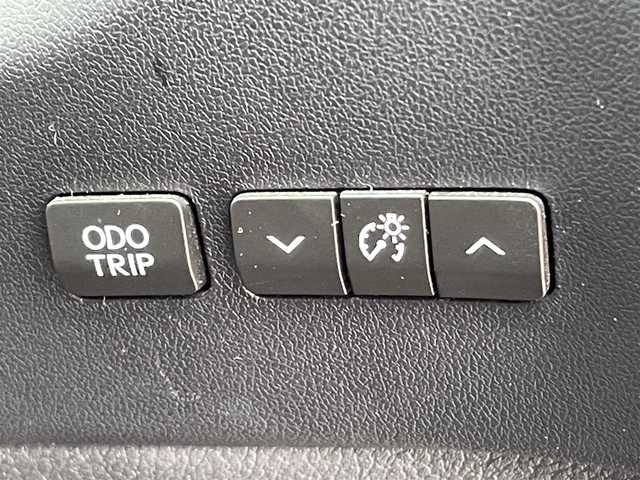 レクサス ＮＸ 300h Iパッケージ 岩手県 2018(平30)年 5.9万km ソニッククォーツ /4WD/寒冷地仕様車/　(Fワイパーデアイサー/Rフォグ//　ヘットライトウオッシャー)/純正メモリナビ/　(フルセグTV/DVD/BT/USB/AUX)/全方位カメラ/前後ドラレコ/ビルトインETC2.0/ヘッドアップディスプレイ/追従機能付きクルーズコントロール/ブラインドスポットモニター/レーンアシスト/横滑り防止装置/衝突被害軽減ブレーキ/車両接近通報一時停止スイッチ/電動リアゲート/革巻きステア/ノブ/パドルシフト/ステアリングヒーター/オーディオ/ステアスイッチ/D席メモリー付き/　前席パワーシート/前席シートヒーター/純正3眼LEDオートライト/純正オートマチックハイビーム/シーケンシャルウインカー/ミラーヒーター/フロントフォグランプ/純正17インチアルミホイール/純正フロアマット/純正ドアバイザー/W/サイド/カーテン/ニーエアバック/前後バンパーソナー/スマートキー/保証書/取説/ナビ説明書/記録簿(H31/R1/R2/R3/R4)