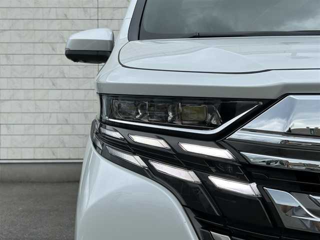 トヨタ アルファード Z 福岡県 2024(令6)年 0.6万km プラチナホワイトパールマイカ 純正HDDナビ(フルセグ/CD/DVD/BT)全方位モニター後席モニターWサンルーフ純正三眼LEDライトシーケンシャルウィンカートヨタセーフティコーナーセンサー電動リアゲート両側パワスラレーダークルーズコントロール前後ドライブレコーダーETC2.0シートヒーターUSBHDMI100V電源純正フロアマット純正アルミホイールプッシュスタートスマートキー