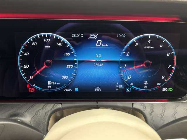 メルセデス・ベンツ Ｅ３００ カブリオレ スポーツ 千葉県 2020(令2)年 2.4万km セレナイトグレー エクスクルーシブＰＫＧ　/純正ナビ　/３６０°カメラ　/ＡＣＣ　/ＨＵＤ　/シートヒーター　/ベンチレーター　/パワーシート　/ＬＥＤヘッドライト　/ハイビームアシスト　/電動リアゲート　/ドライブレコーダー