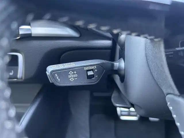 アウディ Ａ３ SB 30TFSI スポーツ 滋賀県 2020(令2)年 1.9万km グレイシアホワイトメタリック Sラインパッケージ/ハーフレザーシート/・D席パワーシート/・前席シートヒーター /バーチャルコックピット/MMIナビ(CD/DVD/Bluetooth/USB)/Audiサイドアシスト/アダプティブクルーズコントロール/アクティブレーンアシスト/Audiプレセンス/バックカメラ/パーキングエイド/アドバンストキー/純正フロアマット/純正18インチアルミホイール