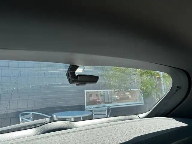 アウディ Ａ３ SB 30TFSI スポーツ 滋賀県 2020(令2)年 1.9万km グレイシアホワイトメタリック Sラインパッケージ/ハーフレザーシート/・D席パワーシート/・前席シートヒーター /バーチャルコックピット/MMIナビ(CD/DVD/Bluetooth/USB)/Audiサイドアシスト/アダプティブクルーズコントロール/アクティブレーンアシスト/Audiプレセンス/バックカメラ/パーキングエイド/アドバンストキー/純正フロアマット/純正18インチアルミホイール