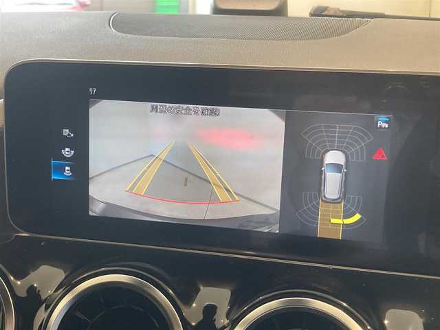 メルセデス・ベンツ Ｂ２００ｄ 熊本県 2020(令2)年 3.3万km マウンテングレー ・スマートキー/・プッシュスタート/・アクティブステアリングアシスト/・道路標識アシスト/・アクティブレーンキーピングアシスト/・アクティブブレーキアシスト/・アテンションアシスト/・レーンチェンジアシスト/・クルーズコントロール(追従式)/・ハーフレザーシート/・前席パワーシート/・前席シートヒーター /・純正HDDナビ/　【Bluetooth・USB・AppleCarPlay・AndroidAuto】/・フルセグTV/・バックカメラ/・ETC2.0/・パワーバックドア/・LEDヘッドランプ/・純正マット