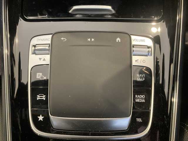 メルセデス・ベンツ Ｂ２００ｄ 熊本県 2020(令2)年 3.3万km マウンテングレー ・スマートキー/・プッシュスタート/・アクティブステアリングアシスト/・道路標識アシスト/・アクティブレーンキーピングアシスト/・アクティブブレーキアシスト/・アテンションアシスト/・レーンチェンジアシスト/・クルーズコントロール(追従式)/・ハーフレザーシート/・前席パワーシート/・前席シートヒーター /・純正HDDナビ/　【Bluetooth・USB・AppleCarPlay・AndroidAuto】/・フルセグTV/・バックカメラ/・ETC2.0/・パワーバックドア/・LEDヘッドランプ/・純正マット