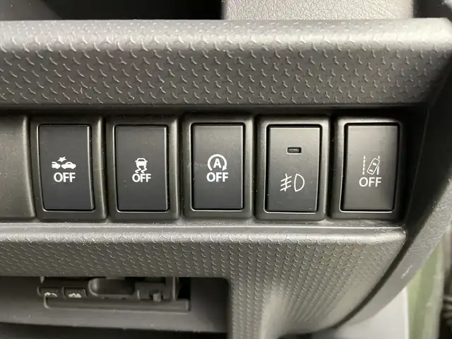 スズキ ハスラー F リミテッド 新潟県 2017(平29)年 8.7万km クールカーキパールメタリック/ホワイト2トーンルーフ 4WD/社外SDナビ/フルセグTV/・Bluetooth接続/・CD/DVD再生/・SDミュージックサーバー/・AM/FM/衝突軽減ブレーキ/バックカメラ/クルーズコントロール/レーンキープアシスト/横滑り防止装置/車線逸脱アラート/アイドリングストップ/ダウンヒルアシストコントロール/前席シートヒーター/ETC/ハロゲンオートライト/スマートキー/プッシュスタート /純正フロアマット/スマートキー