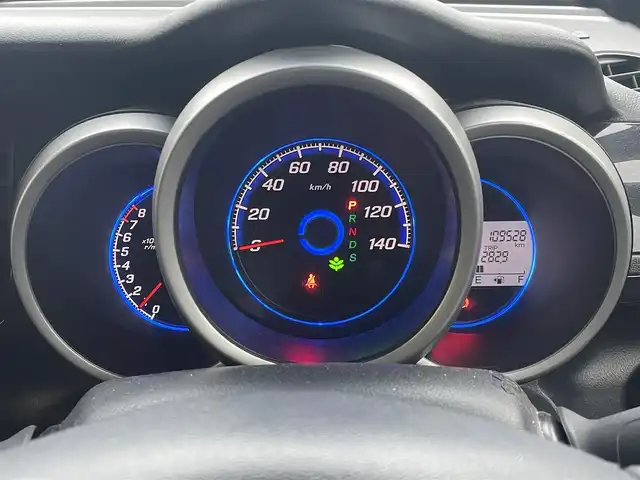 ホンダ Ｎ ＢＯＸ カスタム G ターボSSパッケージ 秋田県 2013(平25)年 11万km プレミアムホワイトパール (株)IDOMが運営する【じしゃロン秋田店】の自社ローン対象車両になります。こちらは現金ご利用時の価格です。自社ローンご希望の方は別途その旨お申付け下さい。/メモリナビ/ワンセグテレビ/バックカメラ/両側パワースライドドア/プッシュスタート/ドアバイザー/ETC