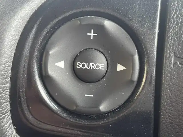 ホンダ Ｎ ＢＯＸ カスタム G ターボSSパッケージ 秋田県 2013(平25)年 11万km プレミアムホワイトパール (株)IDOMが運営する【じしゃロン秋田店】の自社ローン対象車両になります。こちらは現金ご利用時の価格です。自社ローンご希望の方は別途その旨お申付け下さい。/メモリナビ/ワンセグテレビ/バックカメラ/両側パワースライドドア/プッシュスタート/ドアバイザー/ETC