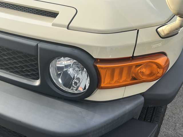 トヨタ ＦＪクルーザー ファイナルエディション 愛媛県 2017(平29)年 5万km ベージュ 4WD/社外ナビ/バックカメラ/Bluetooth/フルセグTV/CD/ETC/クルコン/20インチAW/革巻きステアリング/社外フロアマット/ハロゲンヘッドライト