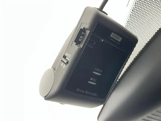 マツダ デミオ 15S 富山県 2019(令1)年 5.2万km ソウルレッドクリスタルM 純正ナビ（AM/FM/BT/DVD/USB/ワンセグ）/バックカメラ/ドライブレコーダー/ETC/ブラインドスポットモニター/衝突被害軽減システム/レーンキープアシスト/コーナーセンサー/横滑り防止装置/アイドリングストップ/純正フロアマット/オートハロゲンライト/ステアリングスイッチ/スマートキー