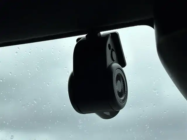 ダイハツ タント カスタム X 大分県 2019(令1)年 6.3万km ブラックマイカメタリック/シャイニングホワイトパール ・純正ナビ(CD/DVD/BT/SD/USB)/・バックモニター/・両側パワースライドドア/・スマートアシスト/・ドライブレコーダー/・ETC/・スーパーロングスライド/・オートハイビーム/・ステアリングリモコン/・スマートキー/・プッシュスタート/・純正アルミホイール