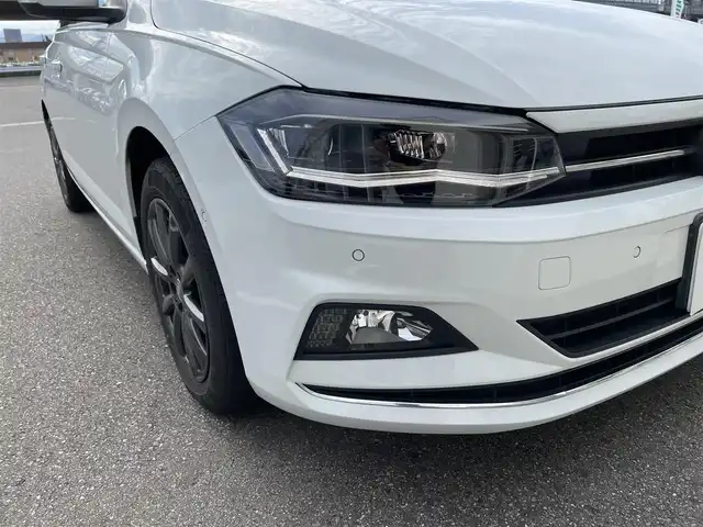 フォルクスワーゲン ＶＷ ポロ TSIハイライン 石川県 2021(令3)年 2.5万km 白 レーダーブレーキ/純正ナビ/バックカメラ/LEDヘッドライト/ETC/ドライブレコーダー/スマートキー/プッシュスタート/電動ミラー/レーダークルーズ/オートライト/コーナーセンサー