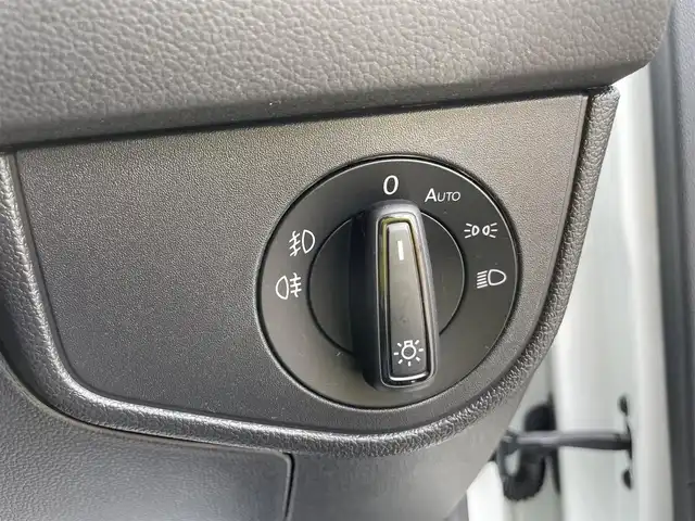 フォルクスワーゲン ＶＷ ポロ TSIハイライン 石川県 2021(令3)年 2.5万km 白 レーダーブレーキ/純正ナビ/バックカメラ/LEDヘッドライト/ETC/ドライブレコーダー/スマートキー/プッシュスタート/電動ミラー/レーダークルーズ/オートライト/コーナーセンサー
