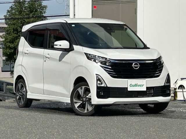 日産 デイズ HWS G ターボ プロパイロットED 宮城県 2024(令6)年 3.1万km ホワイトパール ワンオーナー/4WD/社外メモリナビ/i Pod/USB/FM/AM/BT/CD/DVD/フルセグTV/バックカメラ・全方位カメラ/レザー調シート/前席シートヒーター/ステアリングスイッチ/ステアリングヒーター/プロパイロット/ブラインドスポットモニター/コーナーセンサー/パーキングアシスト/レーンキープアシスト/横滑り防止装置/衝突被害軽減システム/アイドリングストップ/純正アルミ夏タイヤ15インチ/純正フロアマット/LEDライト/ウィンカードアミラー/電動格納ミラー/ETC2.0/前後ドライブレコーダー/プッシュスタート/保証書・記録簿・取扱説明書
