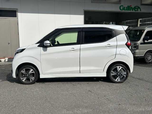 日産 デイズ HWS G ターボ プロパイロットED 宮城県 2024(令6)年 3.1万km ホワイトパール ワンオーナー/4WD/社外メモリナビ/i Pod/USB/FM/AM/BT/CD/DVD/フルセグTV/バックカメラ・全方位カメラ/レザー調シート/前席シートヒーター/ステアリングスイッチ/ステアリングヒーター/プロパイロット/ブラインドスポットモニター/コーナーセンサー/パーキングアシスト/レーンキープアシスト/横滑り防止装置/衝突被害軽減システム/アイドリングストップ/純正アルミ夏タイヤ15インチ/純正フロアマット/LEDライト/ウィンカードアミラー/電動格納ミラー/ETC2.0/前後ドライブレコーダー/プッシュスタート/保証書・記録簿・取扱説明書