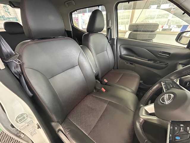 日産 デイズ HWS G ターボ プロパイロットED 宮城県 2024(令6)年 3.1万km ホワイトパール ワンオーナー/4WD/社外メモリナビ/i Pod/USB/FM/AM/BT/CD/DVD/フルセグTV/バックカメラ・全方位カメラ/レザー調シート/前席シートヒーター/ステアリングスイッチ/ステアリングヒーター/プロパイロット/ブラインドスポットモニター/コーナーセンサー/パーキングアシスト/レーンキープアシスト/横滑り防止装置/衝突被害軽減システム/アイドリングストップ/純正アルミ夏タイヤ15インチ/純正フロアマット/LEDライト/ウィンカードアミラー/電動格納ミラー/ETC2.0/前後ドライブレコーダー/プッシュスタート/保証書・記録簿・取扱説明書