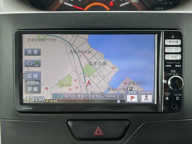 ダイハツ タント X ターボ SA 石川県 2014(平26)年 7.8万km コットンアイボリー スマートアシスト/・衝突警報機能／衝突回避支援ブレーキ機能（対車両・対歩行者）/・ブレーキ制御付誤発進抑制制御機能（前方・後方）/・車線逸脱警報機能/・先行車発進お知らせ機能/・オートハイビーム/・エマージェンシーストップシグナル/・ヒルホールドシステム/純正メモリナビゲーション/【CD・DVD・Bluetooth・フルセグTV(B-CASカード無)】/型番：NMZP-W64D/バックカメラ/片側パワースライドドア/プッシュスタート/・スマートキー/ETC/純正フロアマット/取扱説明書/保証書