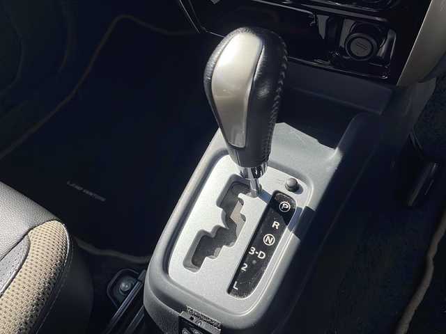 スズキ ジムニー ランドベンチャー 岩手県 2015(平27)年 8.9万km ブルーイッシュブラックパール3 ４ＷＤ/ターボ/純正ＳＤメモリーナビ*CD/DVD/SD/ラジオ/BT/フルセグテレビ/バックカメラ/D席シートヒーター/ETC/ステアリングスイッチ/ハーフレザーシート/社外前後ドライブレコーダー/純正16inアルミホイール/純正フロアマット/電動格納ミラー/ウィンカーミラー/取説＆保証書
